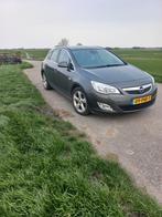 Opel Astra cosmo 1.4 Turbo 88KW 5D 2011 Grijs, Auto's, Opel, Origineel Nederlands, Te koop, Zilver of Grijs, 5 stoelen