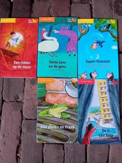 Zwijsen thuis lees leeuw estafette M5 - E5 basisschool boek, Boeken, Kinderboeken | Jeugd | onder 10 jaar, Zo goed als nieuw, Ophalen