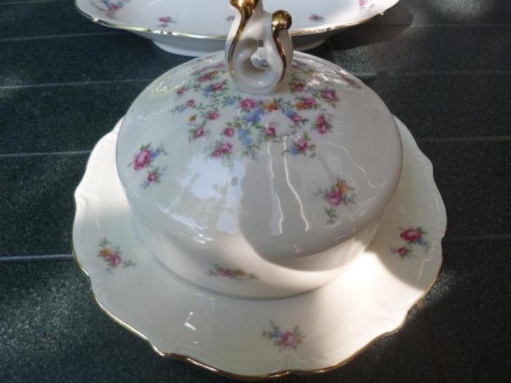 Botervloot Pas Aan CARLA Bavaria bloemetjes guirlande + meer, Antiek en Kunst, Antiek | Servies los, Ophalen of Verzenden