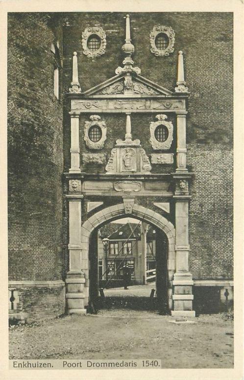 (379-202-015) Enkhuizen Drommedaris, Verzamelen, Ansichtkaarten | Nederland, Noord-Holland, Verzenden