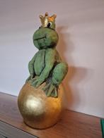 Beeld kikker met kroon, Ophalen