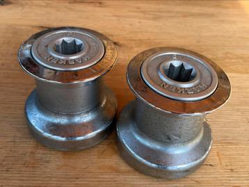 2 x Harken 6 lier beschikbaar voor biedingen