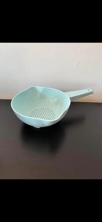 Tupperware handvergiet, nieuw beschikbaar voor biedingen