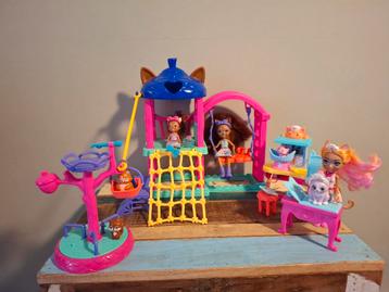 Enchantimals set eekhoorns & poesjes beschikbaar voor biedingen