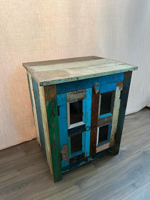 Mooi kastje van sloophout, Antiek en Kunst, Antiek | Meubels | Kasten, Ophalen