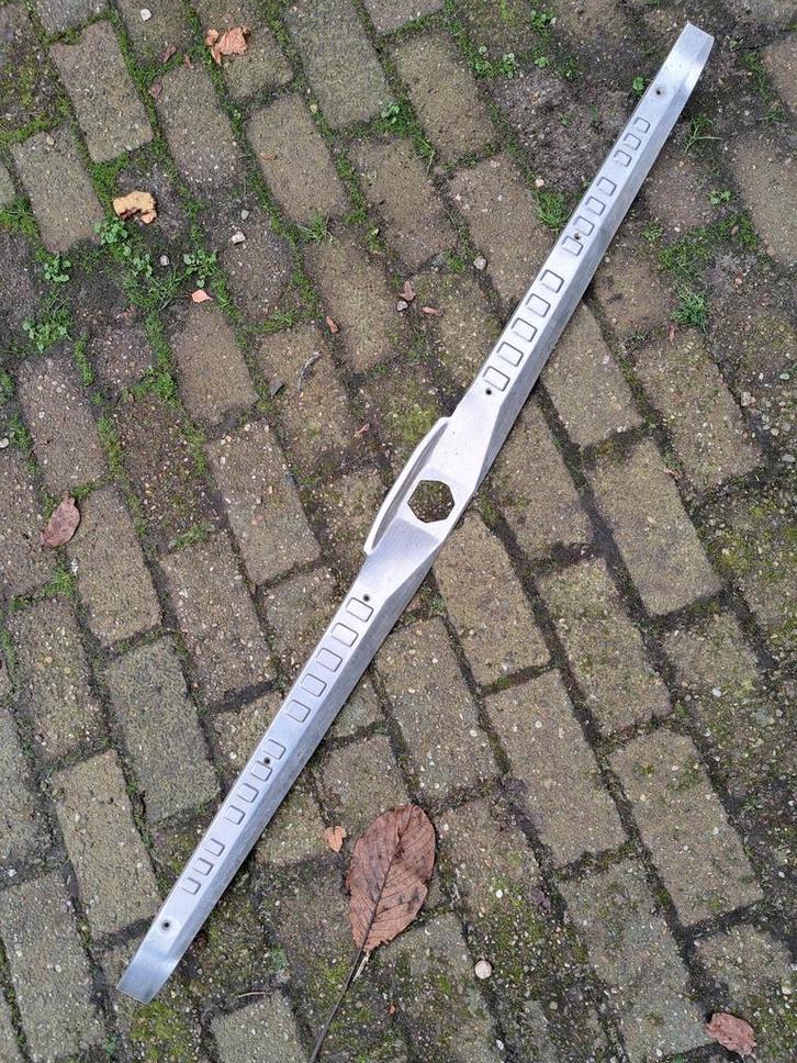 Volvo 940/945 RVS Kofferbak Drempel Beschermer, Auto-onderdelen, Carrosserie en Plaatwerk, Achterklep, Volvo, Achter, Gebruikt