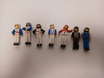 7 stuks lego technic figuren in 1 koop  beschikbaar voor biedingen