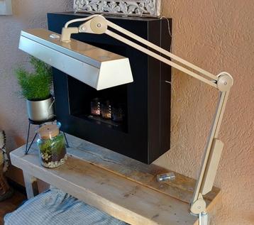 Bureaulamp Vintage Merk Luxo beschikbaar voor biedingen