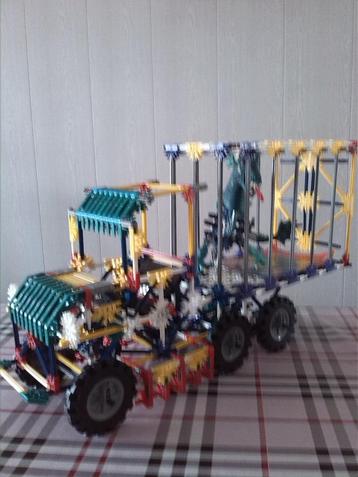 knex  TRUCK HEAVY HAULER + BOX TRAILER + GRATIS SNOW MOBILE beschikbaar voor biedingen