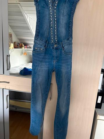 Blauwe Jumpsuit beschikbaar voor biedingen