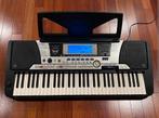 Een prachtige Yamaha PSR 550 keyboard met geweldige klank, Muziek en Instrumenten, Keyboards, Ophalen, 61 toetsen, Aanslaggevoelig