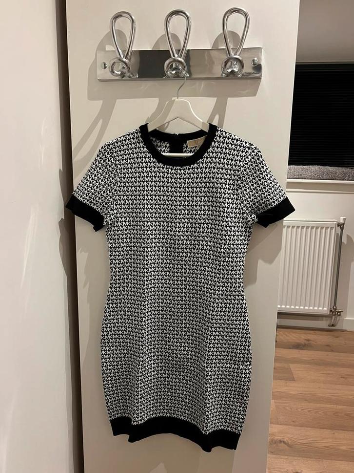 Michael Kors jurk maat M, Kleding | Dames, Jurken, Nieuw, Maat 38/40 (M), Zwart, Boven de knie, Ophalen of Verzenden