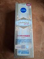 Nieuwe Nivea Luminous 630 CC Crème SPF30 - Light, Gehele gezicht, Beige, Nieuw, Ophalen of Verzenden