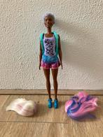 Barbie met pruiken aangeboden, Ophalen, Zo goed als nieuw, Barbie