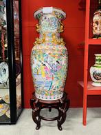Mega grote Chinese vaas op voetstuk vloervaas, Ophalen, A, A, A