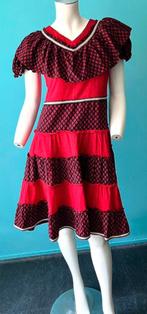 Vintage jaren 70 strokenjurk rood/zwart maat 36, Kleding | Dames, Jurken, Verzenden, Vintage, Knielengte, Maat 36 (S)
