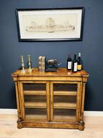 Antieke boekenkast / vitrine, Ophalen of Verzenden