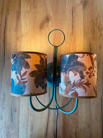 Vintage wandlamp blauw beschikbaar voor biedingen