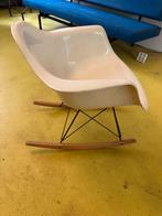 Vintage Eames RAR Schommelstoel, Huis en Inrichting, Stoelen, Ophalen, Kunststof, Gebruikt, Wit