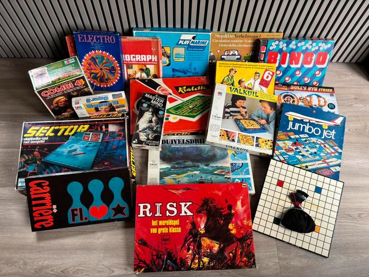 Oude bordspellen van oma’s zolder, Hobby en Vrije tijd, Gezelschapsspellen | Bordspellen, Ophalen of Verzenden