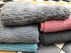 Hand gebreide wol wollen sjaal grijs roze blauw warm, Kleding | Dames, Nieuw, Ophalen of Verzenden, Sjaal