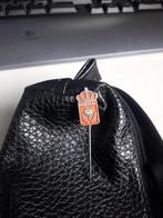 Speldje Den Haag Anjer fonds (Z177-114), Verzamelen, Speldjes, Pins en Buttons, Ophalen of Verzenden, Zo goed als nieuw, Overige onderwerpen