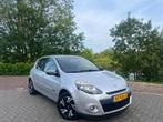 Renault Clio 1.5 dCi Night & Day Navigatie|Clima, Voorwielaandrijving, Euro 5, Gebruikt, 4 cilinders