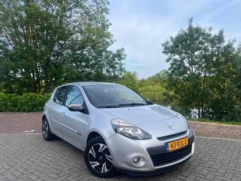 Renault Clio 1.5 dCi Night & Day Navigatie|Clima, Auto's, Renault, Bedrijf, Clio, ABS, Adaptieve lichten, Airbags, Airconditioning