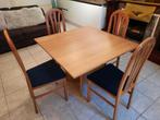Complete eetkamerset, eetkamertafel met 4 stoelen, Ophalen, Zo goed als nieuw, Modern, design