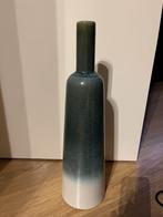 Bottel keramieken vaas van tuincentrum, Minder dan 50 cm, Ophalen of Verzenden, Zo goed als nieuw, Overige kleuren