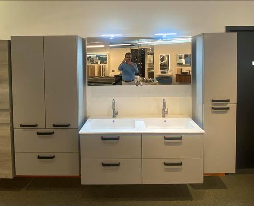 Koopje! Detremmerie Badmeubel 140cm - Showroommodel, Huis en Inrichting, Badkamer | Badkamermeubels, Zo goed als nieuw, Minder dan 100 cm