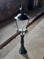 Authentieke buitenlamp donker groen staand, Ophalen, Staal, Staande lamp, 50 tot 250 watt