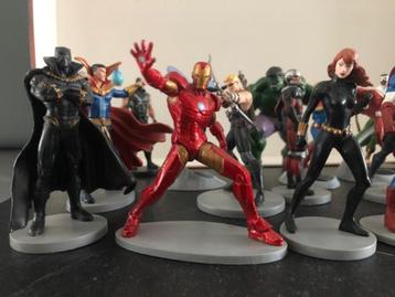 Set van 20 Marvel figuren (Disneyland)