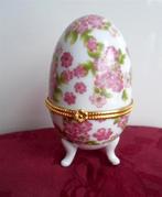 Porseleinen ei. Dekseldoosje voor ringen en andere dingetjes, Ophalen of Verzenden