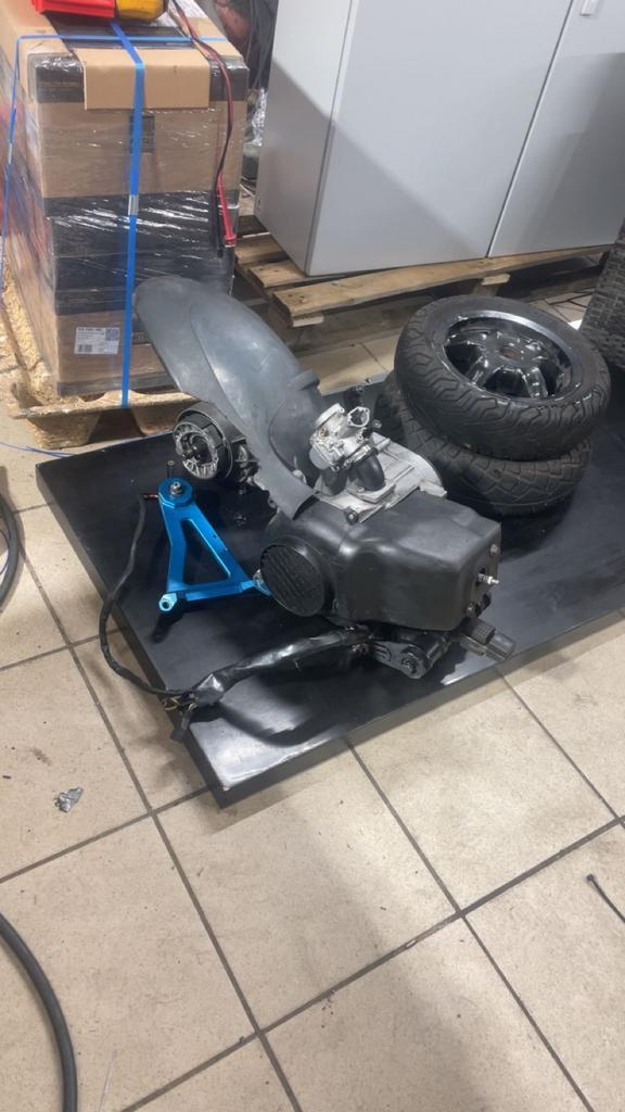 Skipper blok, Motoren, Tuning en Styling, Ophalen