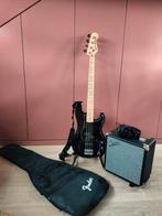 Basgitaar Fender Squier, inclusief versterker en toebehoren, Muziek en Instrumenten, Snaarinstrumenten | Gitaren | Bas, Ophalen