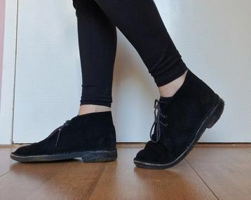 Zwarte Clarks maat 37,5, goede staat beschikbaar voor biedingen