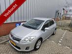 Toyota Auris 1.8 Full Hybrid Limited, 4 cilinders, Origineel Nederlands, Bedrijf, 26 km/l