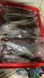 Droge worst van waterbuffel s  ACTIE, Ophalen