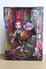 Monster High Gigi Grant + Sultan Sting - 13 Wishes #BBJ96, Ophalen of Verzenden, Nieuw, Fashion Doll