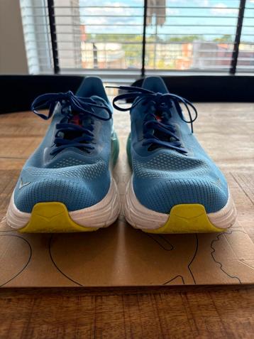 Hardloopschoenen - Hoka Arahi 7 - Maat 47 1/3 - ZGAN! beschikbaar voor biedingen