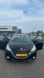 Peugeot 208, Auto's, Voorwielaandrijving, Euro 5, Stof, Zwart