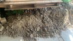 Gratis op te halen: ongeveer 3 m3 grond (uit de tuin), Ophalen, Tuinaarde
