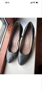 No Stress Pumps - Donkerbruin - Maat 38 - Nieuw, Ophalen of Verzenden, Nieuw, Bruin, Pumps