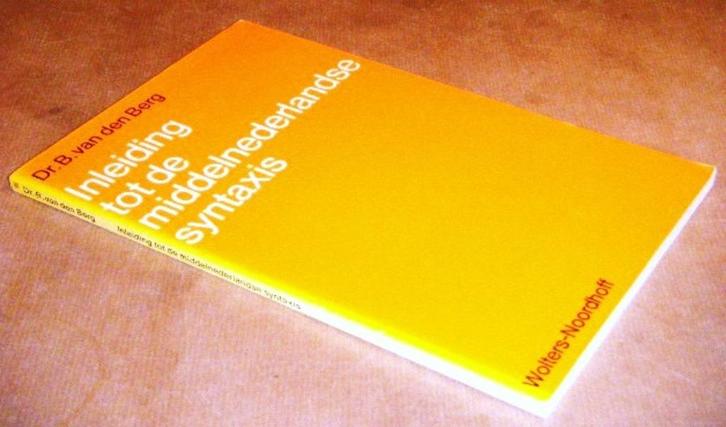 B. v. d. Berg - Inleiding tot de Middelnederlandse syntaxis, Boeken, Studieboeken en Cursussen, Nieuw, HBO, Alpha, Ophalen of Verzenden