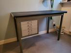 Vintage industrieel bureau met lades, Huis en Inrichting, Bureaus, Ophalen, Gebruikt, Bureau