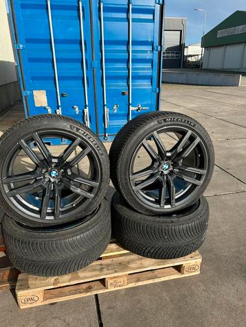 BMW style 808M 21” set BMW X5 X6 winterbanden. beschikbaar voor biedingen