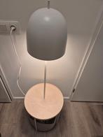 Stijlvolle staande lamp met tafeltje, Ophalen of Verzenden