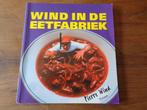 Wind in de eetfabriek - Pierre Wind, Ophalen of Verzenden, Zo goed als nieuw, Pierre Wind