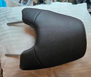 Volvo '01-'08 (V70n S80n S60n) leren hoofdsteunen, plug&play beschikbaar voor biedingen